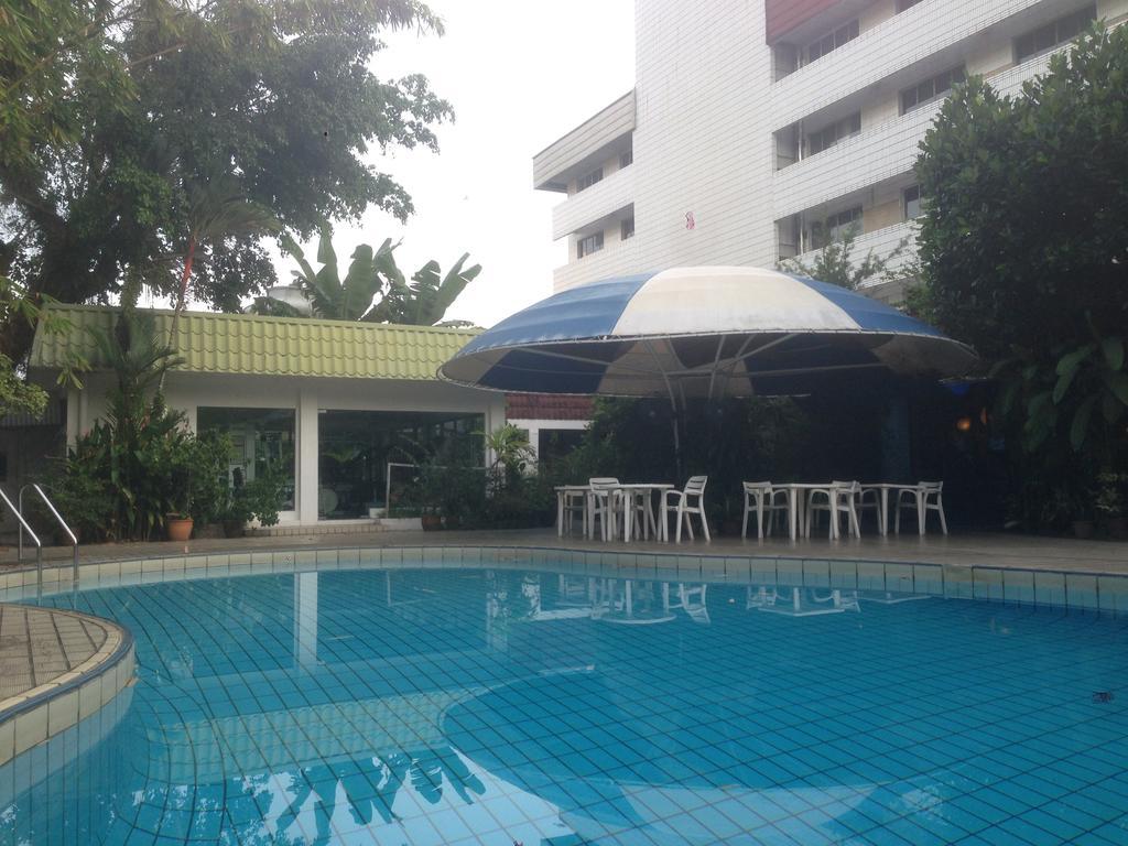 Terrace Hotel Bandar Seri Begawan Exterior foto