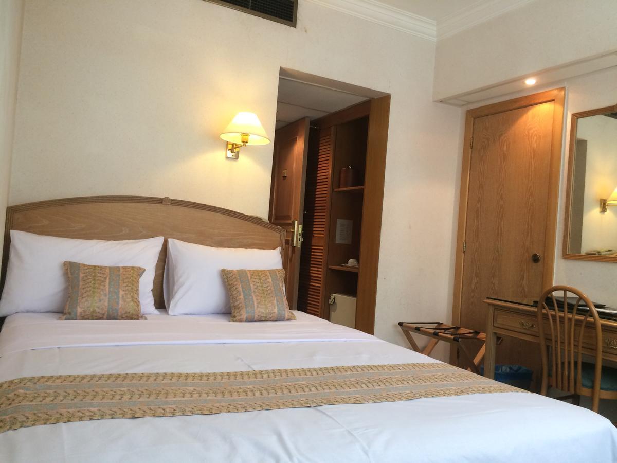 Terrace Hotel Bandar Seri Begawan Exterior foto