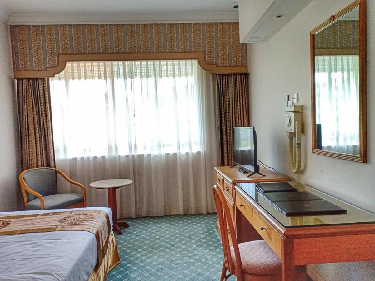 Terrace Hotel Bandar Seri Begawan Exterior foto